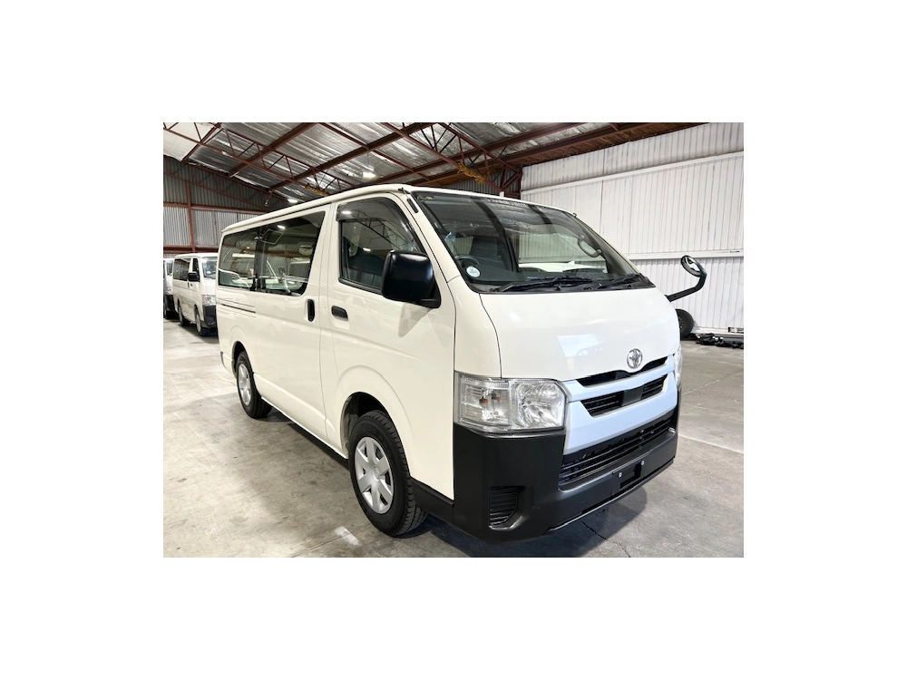 2020 Toyota Hiace *FACELIFT MODEL* ===4WD===