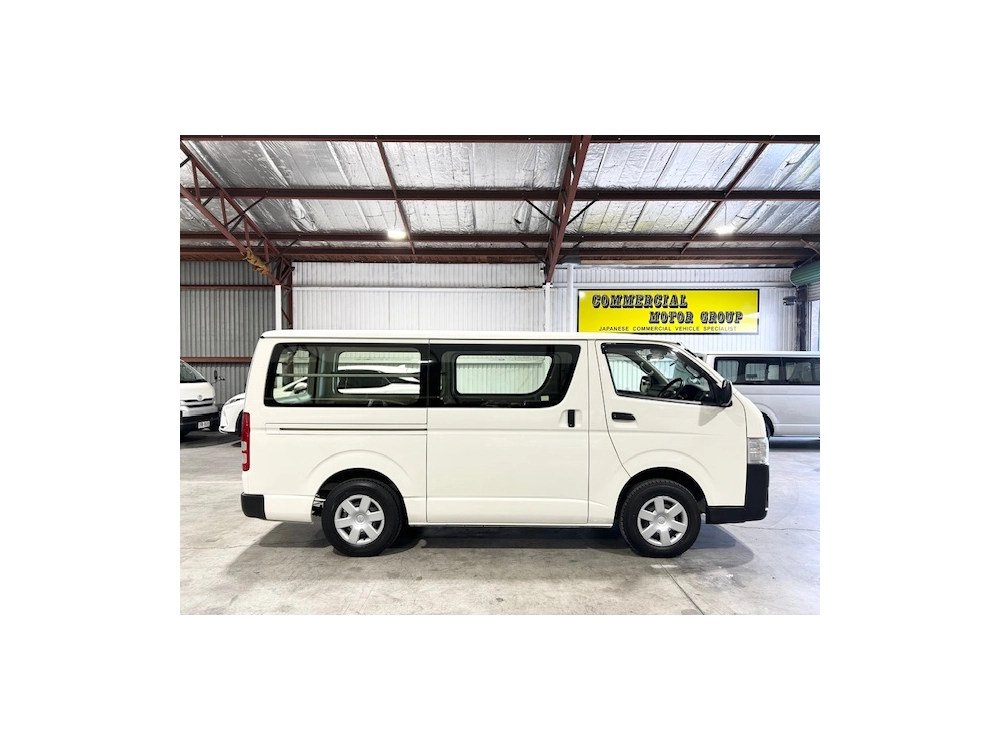 2020 Toyota Hiace *FACELIFT MODEL* ===FULL TIME 4WD===