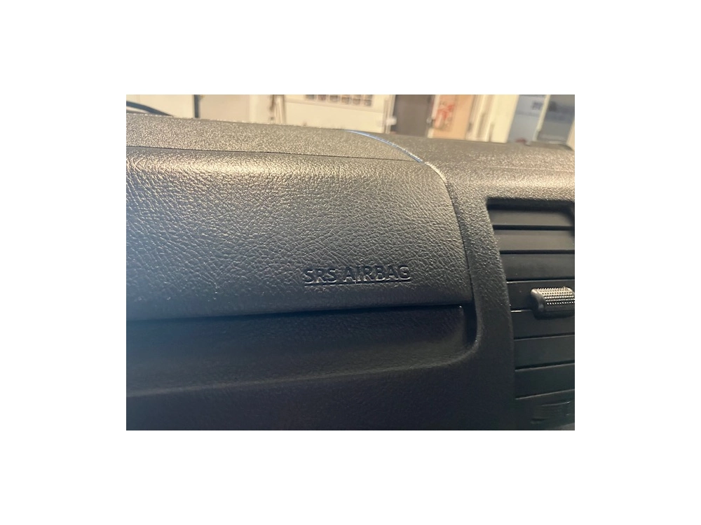 2019 Toyota Hiace =Rare Diesel 4x4 HighRoof= 6 Seaters