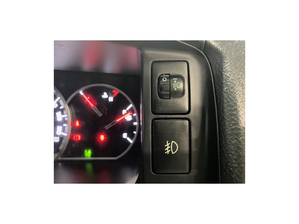 2019 Toyota Hiace =Rare Diesel 4x4 HighRoof= 6 Seaters