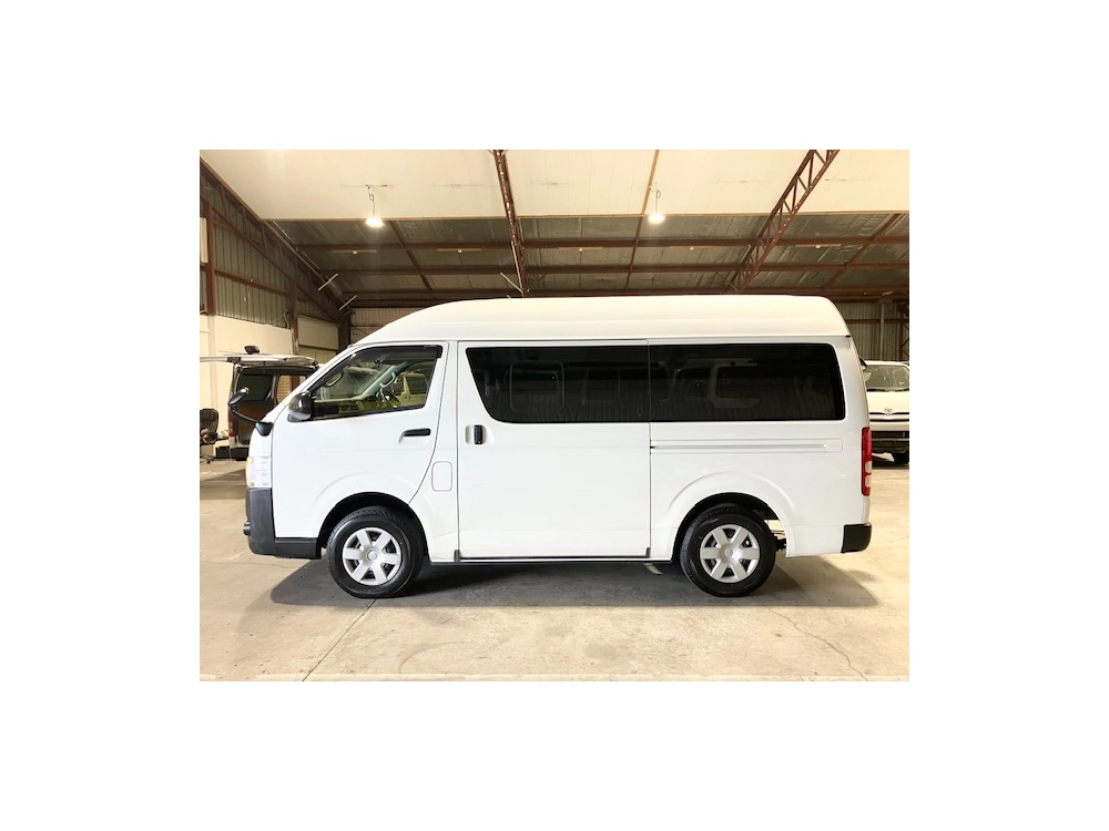 2019 Toyota Hiace =Rare Diesel 4x4 HighRoof= 6 Seaters