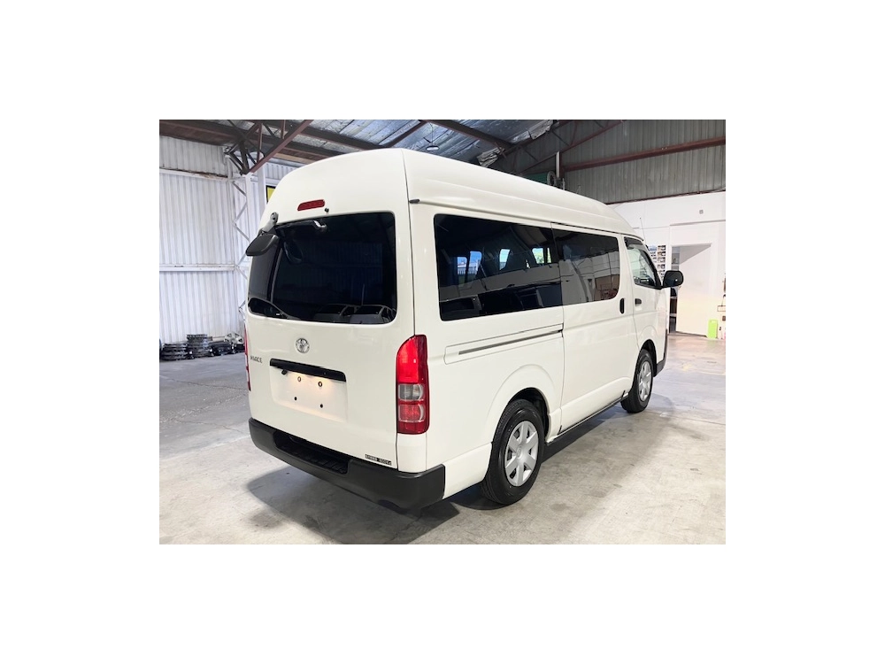 2019 Toyota Hiace =Rare Diesel 4x4 HighRoof= 6 Seaters