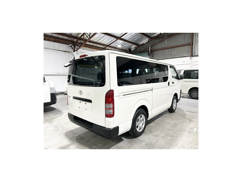 2019 Toyota Hiace =4X4= Dual Airbags _ 6 Seater 