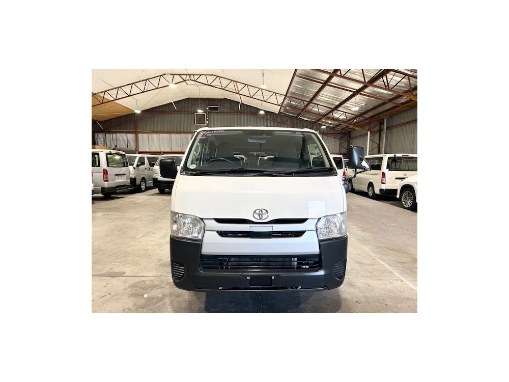 2020 Toyota Hiace === 4X4 4X4 4X4 === TIMBER FLOOR 