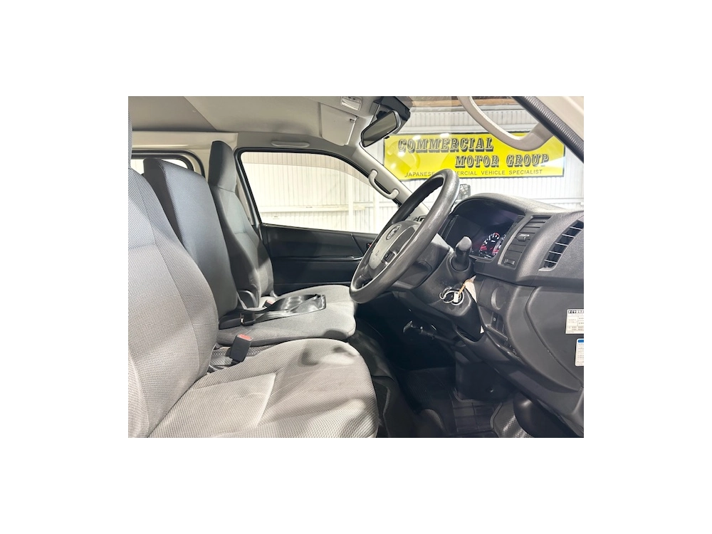2018 Toyota Hiace ** 4WD 4WD 4WD ** +++ $4000 REDUCED +++
