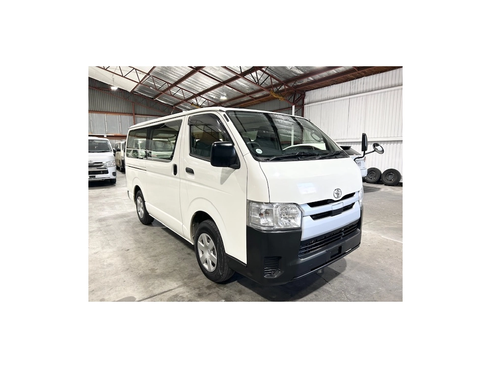 2018 Toyota Hiace ** 4WD 4WD ** ++ $4000 REDUCED ++ TIMBER FLOOR