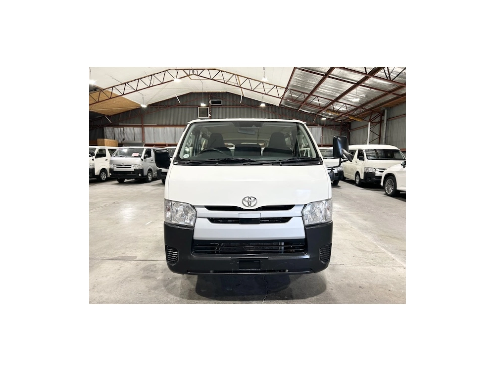 2018 Toyota Hiace ** 4WD 4WD 4WD ** +++ $4000 REDUCED +++