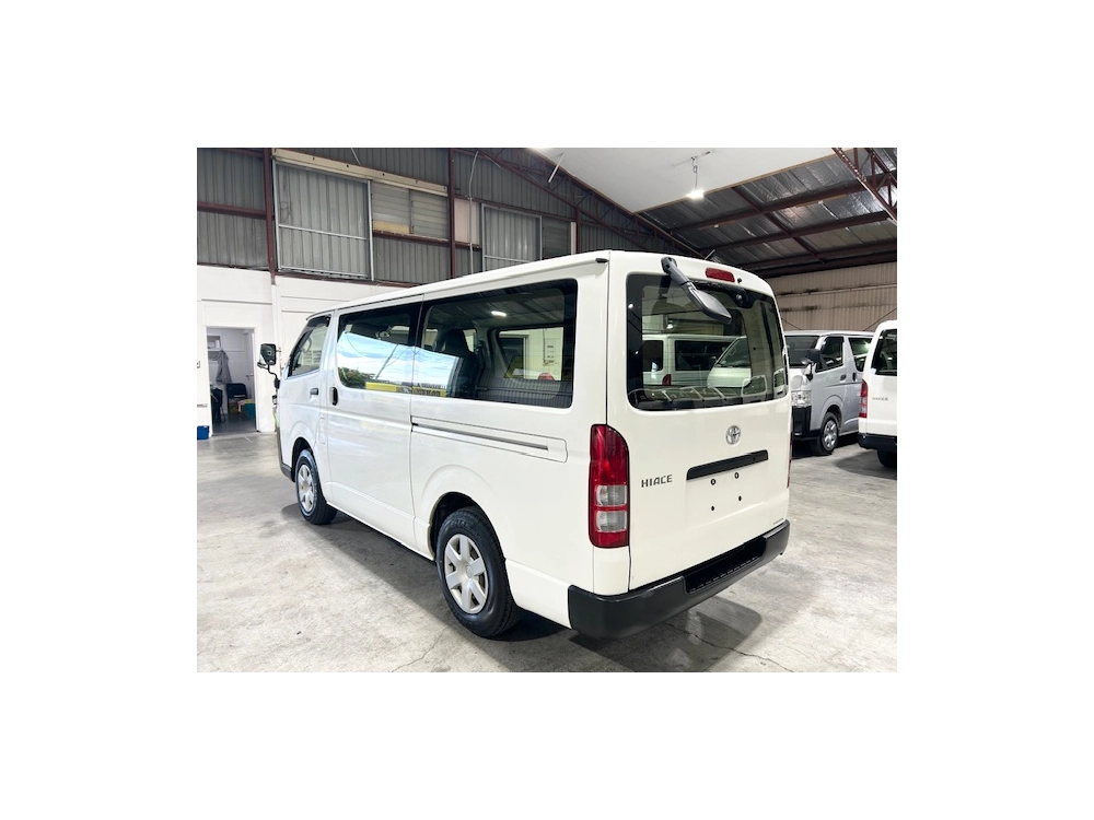 2018 Toyota Hiace ** 4WD 4WD 4WD ** +++ $4000 REDUCED +++