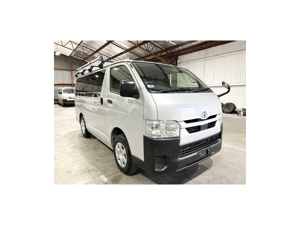 2021 Toyota Hiace Facelift Model = 4WD = 6 Seaters_ FINAL SALE before INFLATION