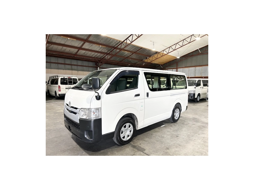 2019 Toyota Hiace LWB *** RARE 4WD***