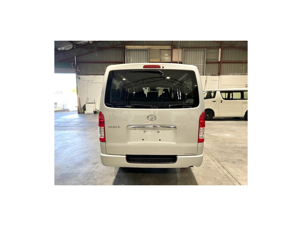 2019 Toyota Hiace *** 4WD 4WD 4WD *** $4000 REDUCED ++ MID YEAR SALE ++
