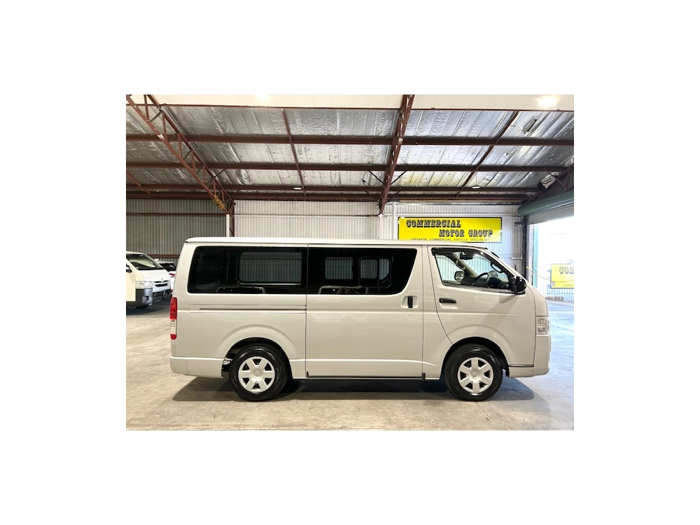2019 Toyota Hiace *** 4WD 4WD 4WD *** $4000 REDUCED ++ MID YEAR SALE ++