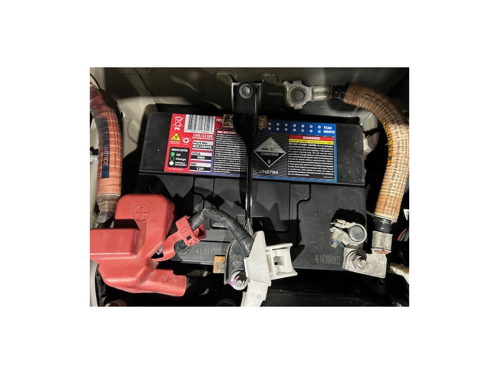 2019 Toyota Hiace *** 4WD 4WD 4WD *** $4000 REDUCED ++ MID YEAR SALE ++