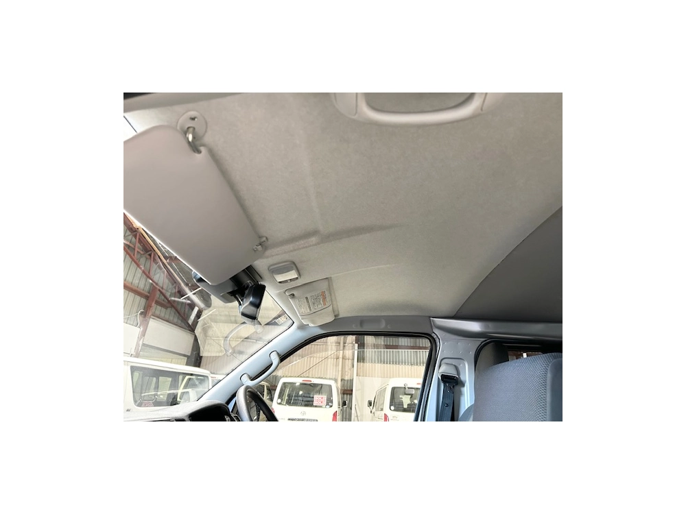 2019 Toyota Hiace *** 4WD 4WD 4WD *** $4000 REDUCED ++ MID YEAR SALE ++