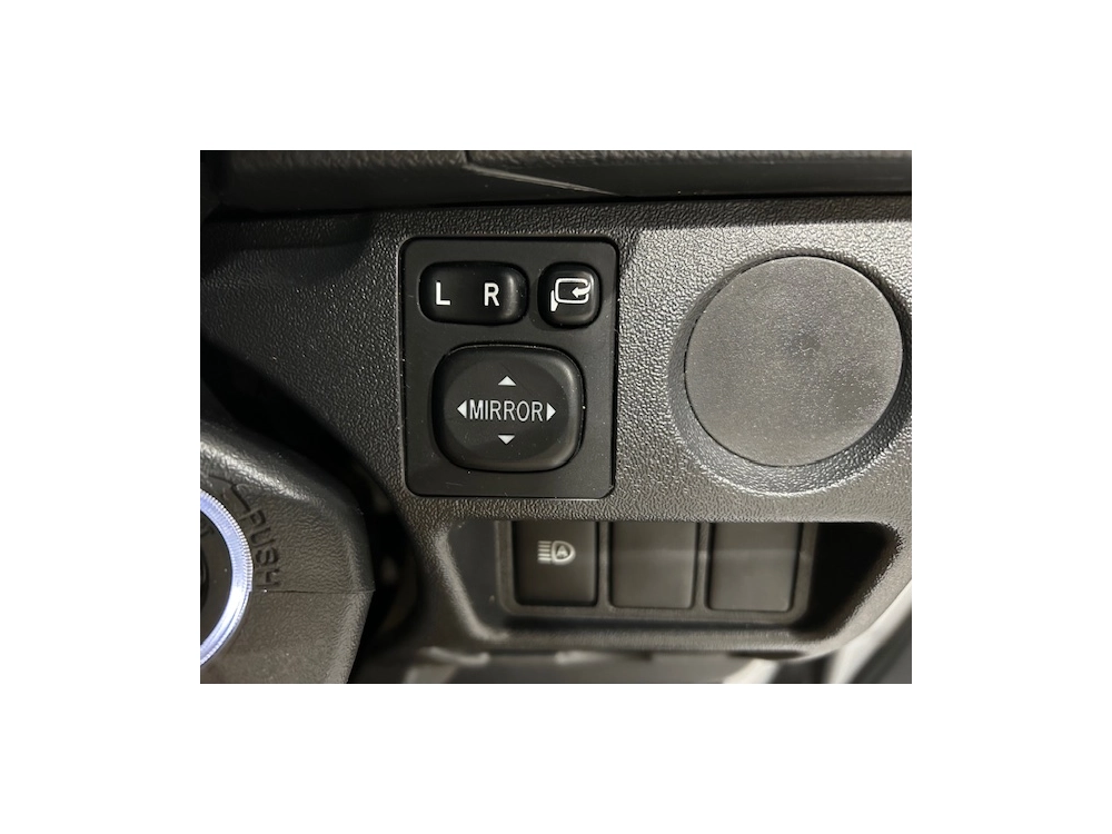 2019 Toyota Hiace *** 4WD 4WD 4WD *** $4000 REDUCED ++ MID YEAR SALE ++