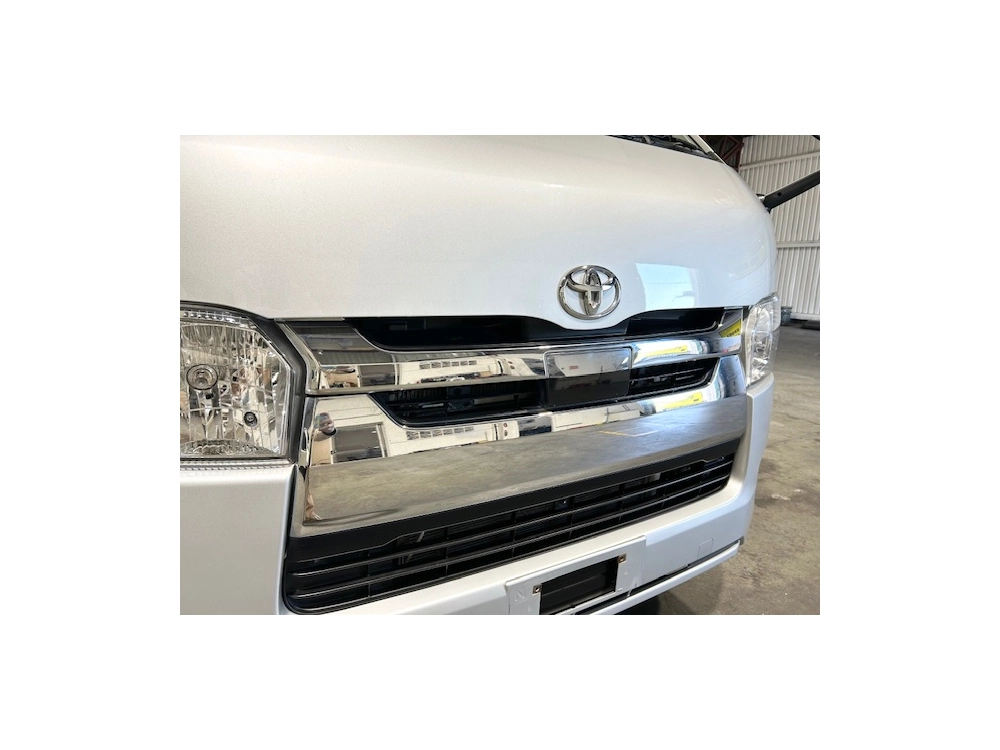 2019 Toyota Hiace *** 4WD 4WD 4WD *** $4000 REDUCED ++ MID YEAR SALE ++