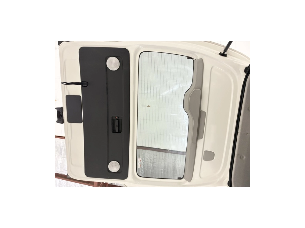 2020 Toyota Hiace 4X4 HIGH-ROOF / Rear Aircon!!