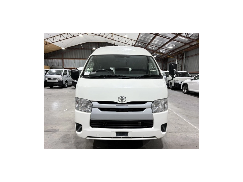 2020 Toyota Hiace 4X4 HIGH-ROOF / Rear Aircon!!