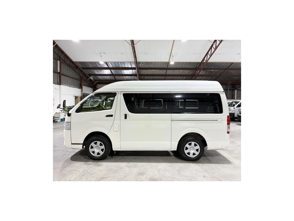 2020 Toyota Hiace 4X4 HIGH-ROOF / Rear Aircon!!