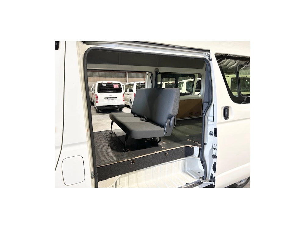 2019 Toyota Hiace Super Low 27km_ 6 Seaters_ EASTER SALE ON NOW !
