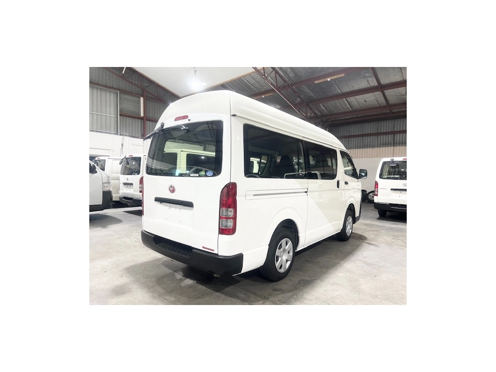 2019 Toyota Hiace Super Low 27km =6 Seaters=