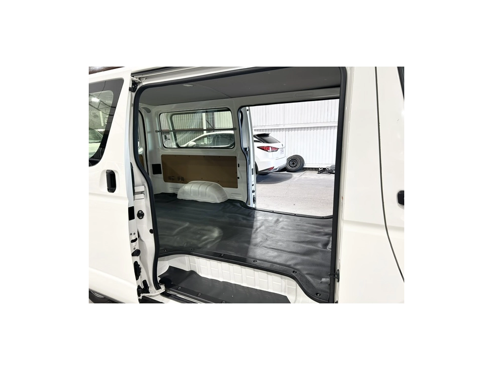 2020 Toyota Hiace =4X4= SUPER LOW 29kms!!! *EOFY BIGGEST SALE NOW -- OFFER END 26/06*