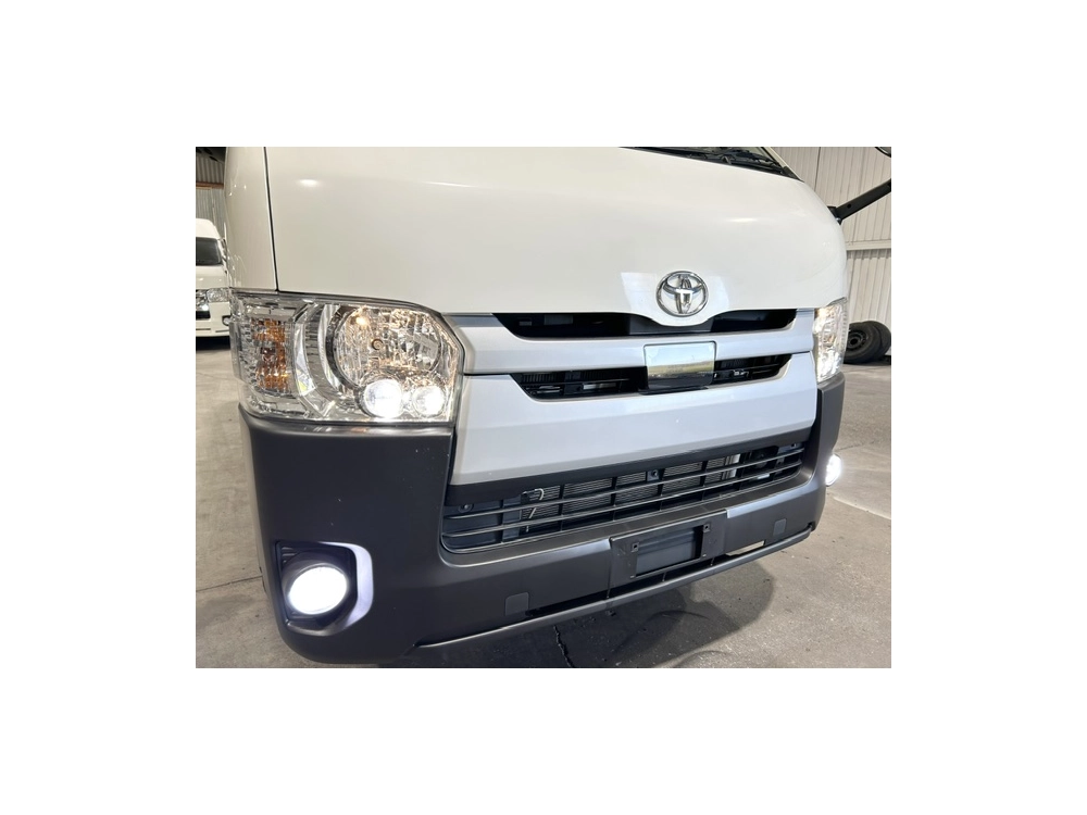 2020 Toyota Hiace =4X4= SUPER LOW 29kms!!! *EOFY BIGGEST SALE NOW -- OFFER END 26/06*