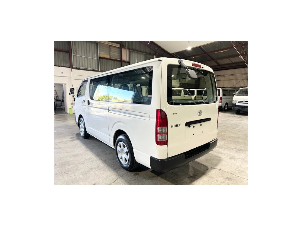 2019 Toyota Hiace ==SUPER LOW 32kms==