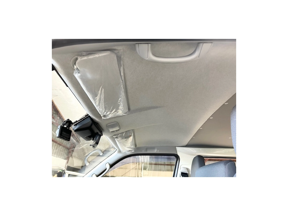 2019 Toyota Hiace ==SUPER LOW 32kms==