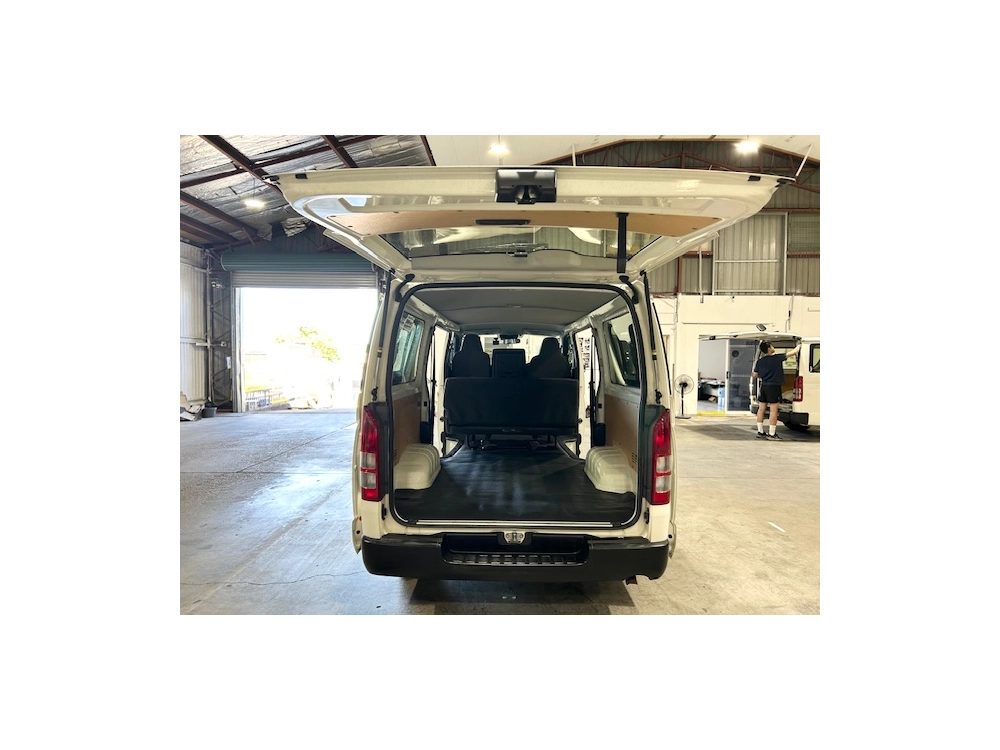 2019 Toyota Hiace ==SUPER LOW 32kms==