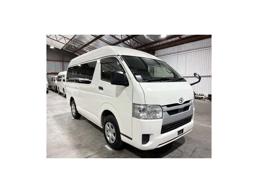 2021 Toyota Hiace =4X4= ** 360 Surround Camera ** SUPER LOW 36kms! GL PACKAGE