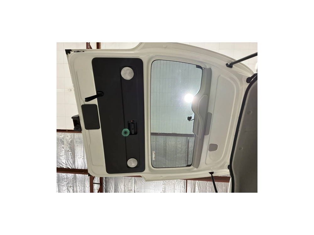 2021 Toyota Hiace =4X4= ** 360 Surround Camera ** SUPER LOW 36kms! GL PACKAGE