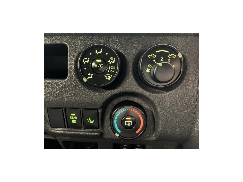 2021 Toyota Hiace =4X4= ** 360 Surround Camera ** SUPER LOW 36kms! GL PACKAGE