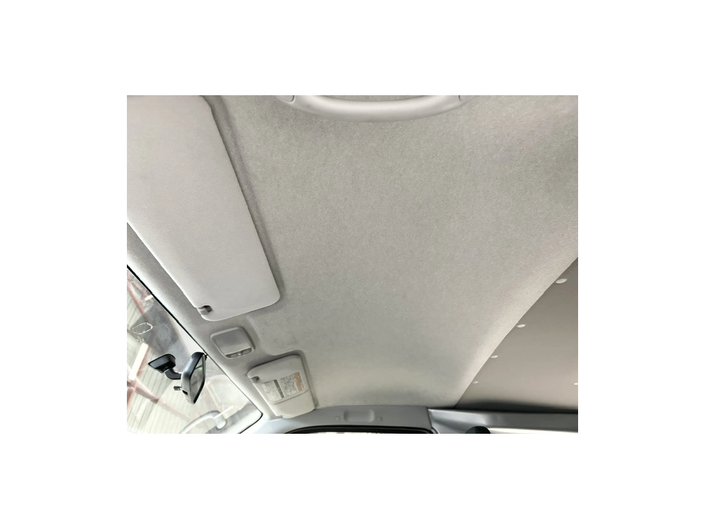 2017 Toyota Hiace = 4X4 = SUPER LOW 37kms !!! 6 SEATER