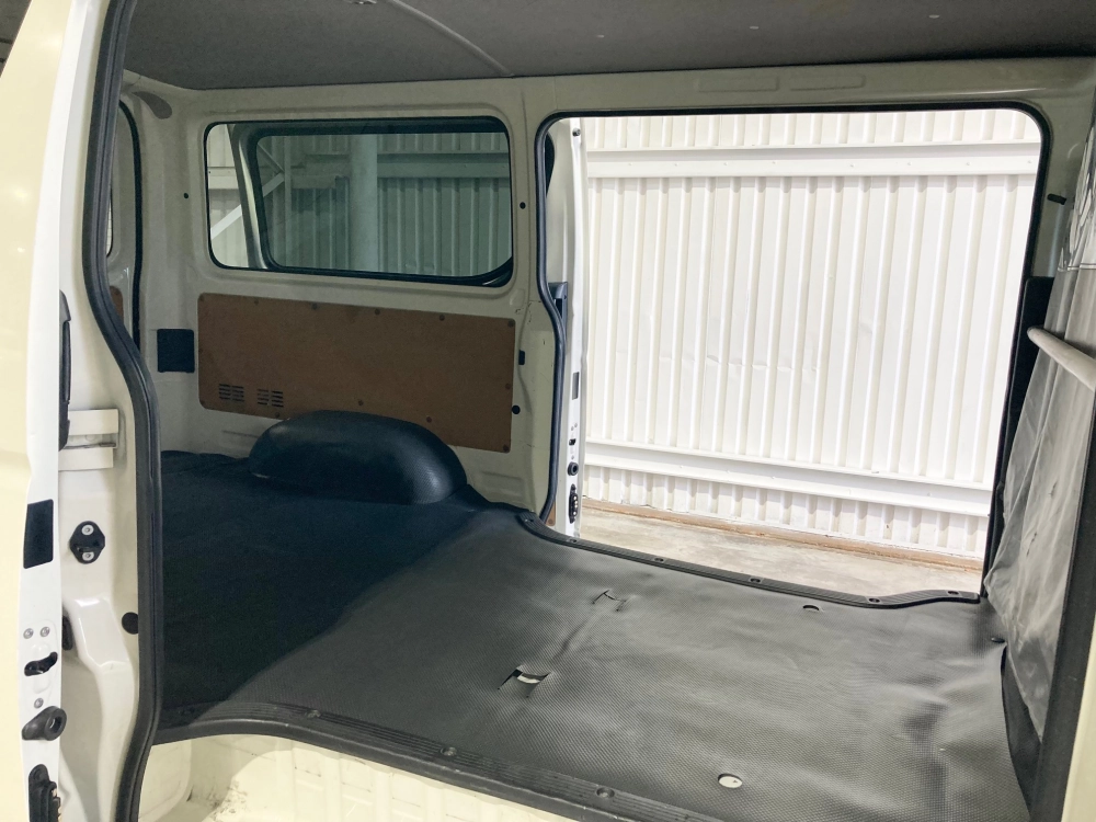 2019 Toyota Hiace *** BIG SALE_ WAS $33,995 NOW $30,995**