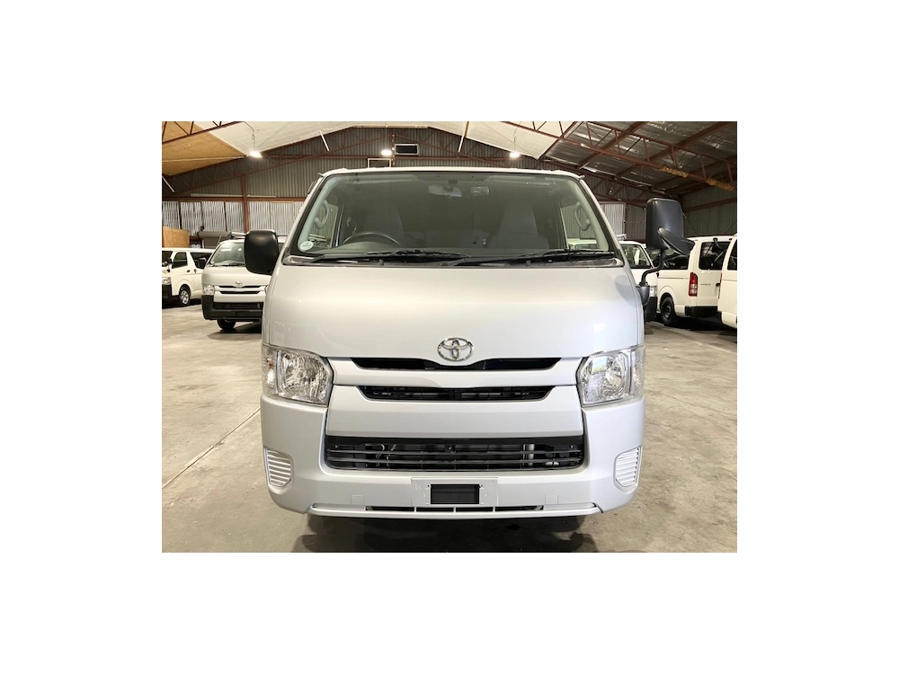 2017 Toyota Hiace LWB **MANUAL** $4400 REDUCED **