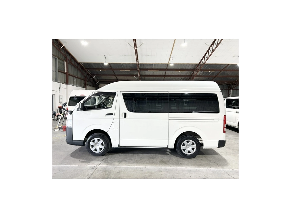 2022 Toyota Hiace ++ RARE 4X4 HIGHROOF ++ 360 Degree CAMERA / DUAL AIRBAGS