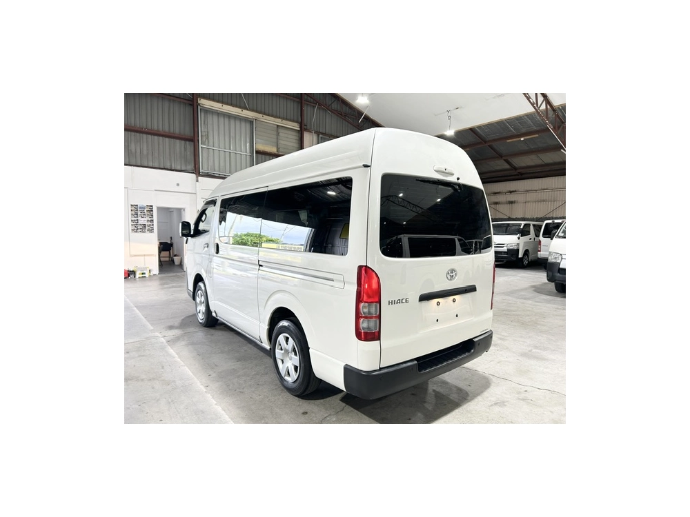 2022 Toyota Hiace ++ RARE 4X4 HIGHROOF ++ 360 Degree CAMERA / DUAL AIRBAGS