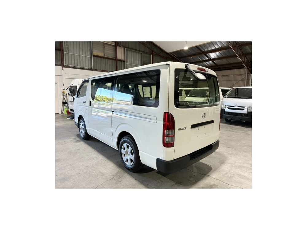 2019 Toyota Hiace Super Low 61km!! ** 6 Seaters **