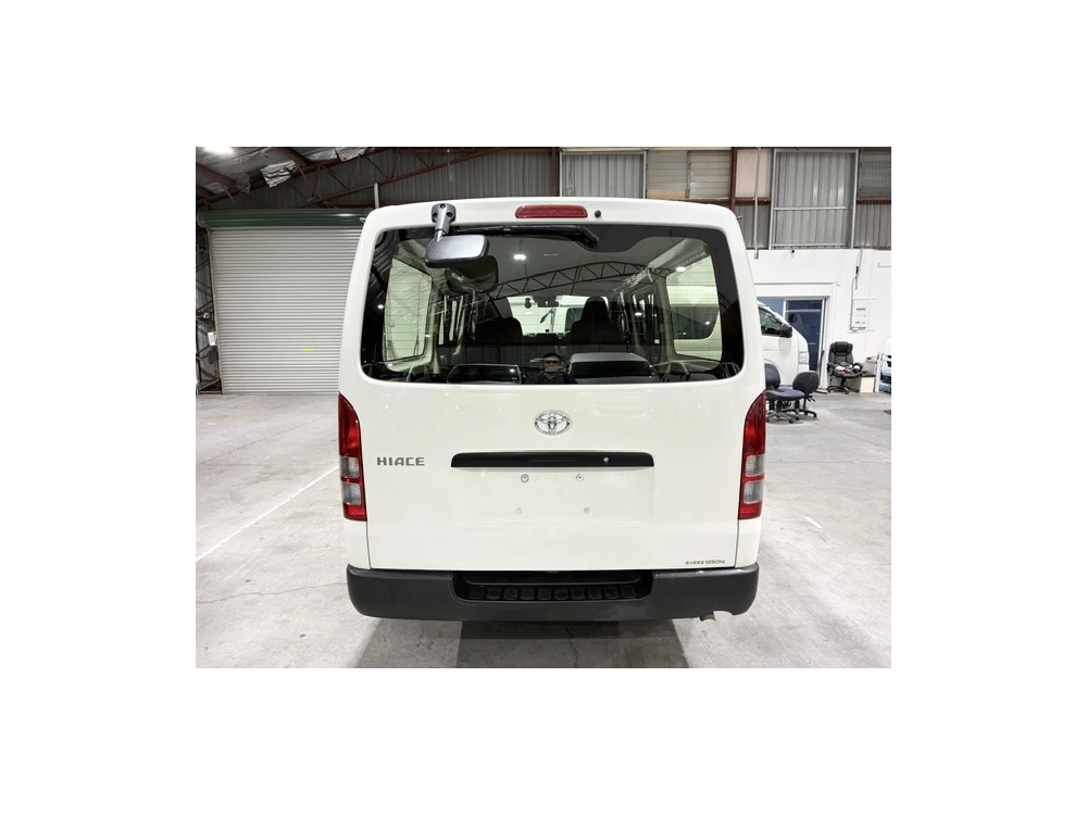 2019 Toyota Hiace Super Low 61km!! ** 6 Seaters **