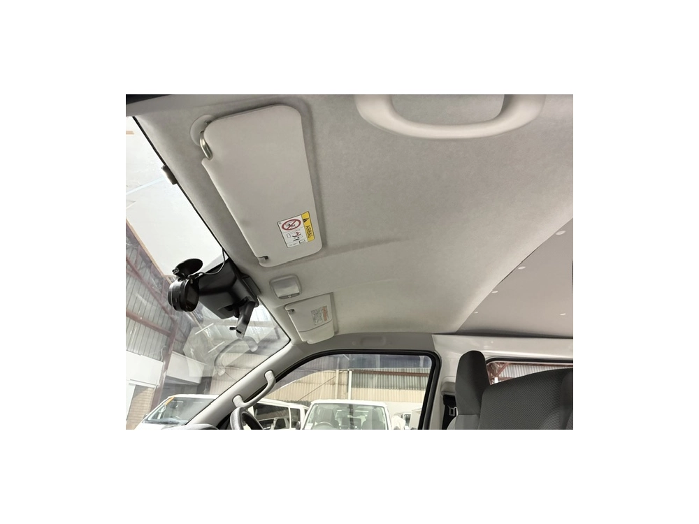 2019 Toyota Hiace Super Low 61km!! ** 6 Seaters **