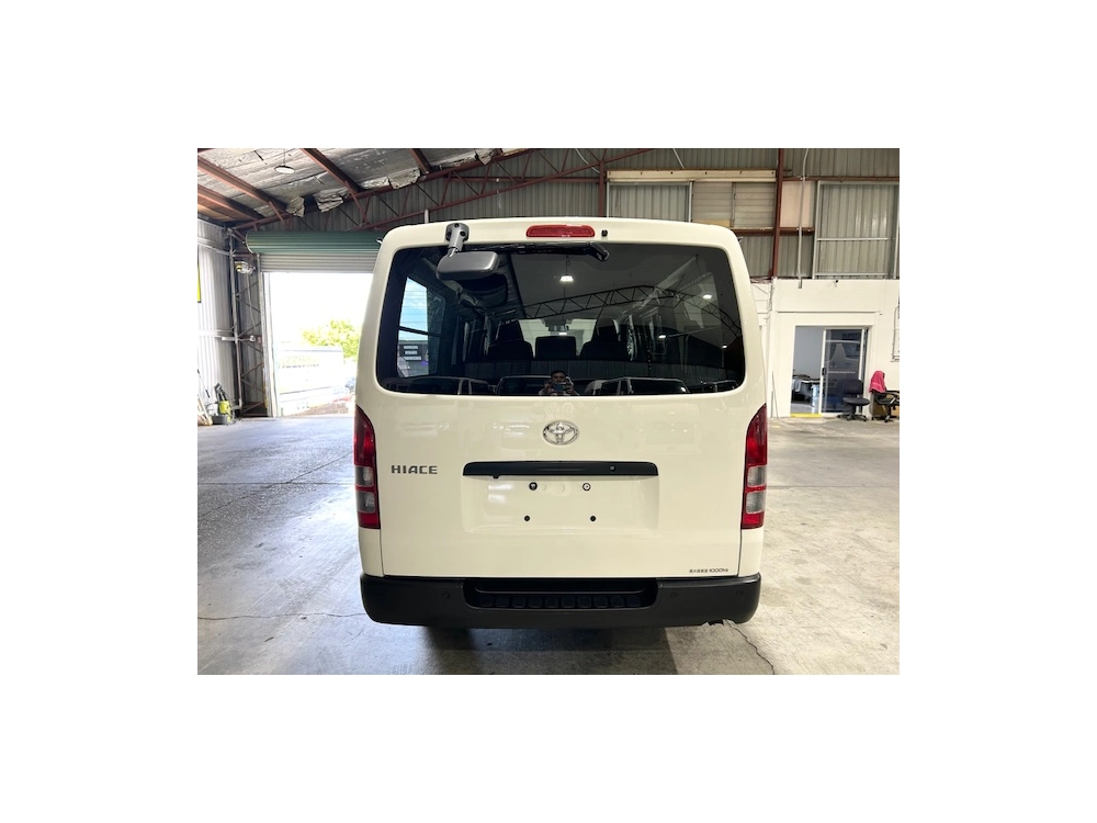 2023 Toyota Hiace Latest Facelift Model **4WD 4WD 4WD** **SUPER LOW 62kms**