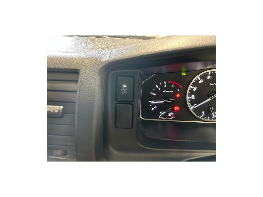 2023 Toyota Hiace Latest Facelift Model **4WD 4WD 4WD** **SUPER LOW 62kms**