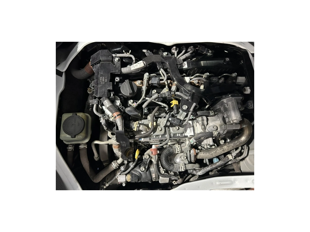 2023 Toyota Hiace 4X4 HighRoof _360 Degree Camera_62kms