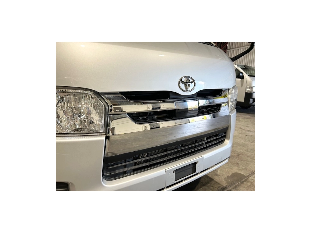 2018 Toyota Hiace LWB ++GL PACKAGE++ **$4000 FEDUCED**