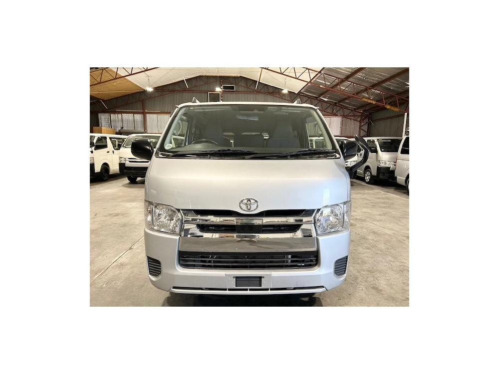 2018 Toyota Hiace LWB ++GL PACKAGE++ **$4000 REDUCED**