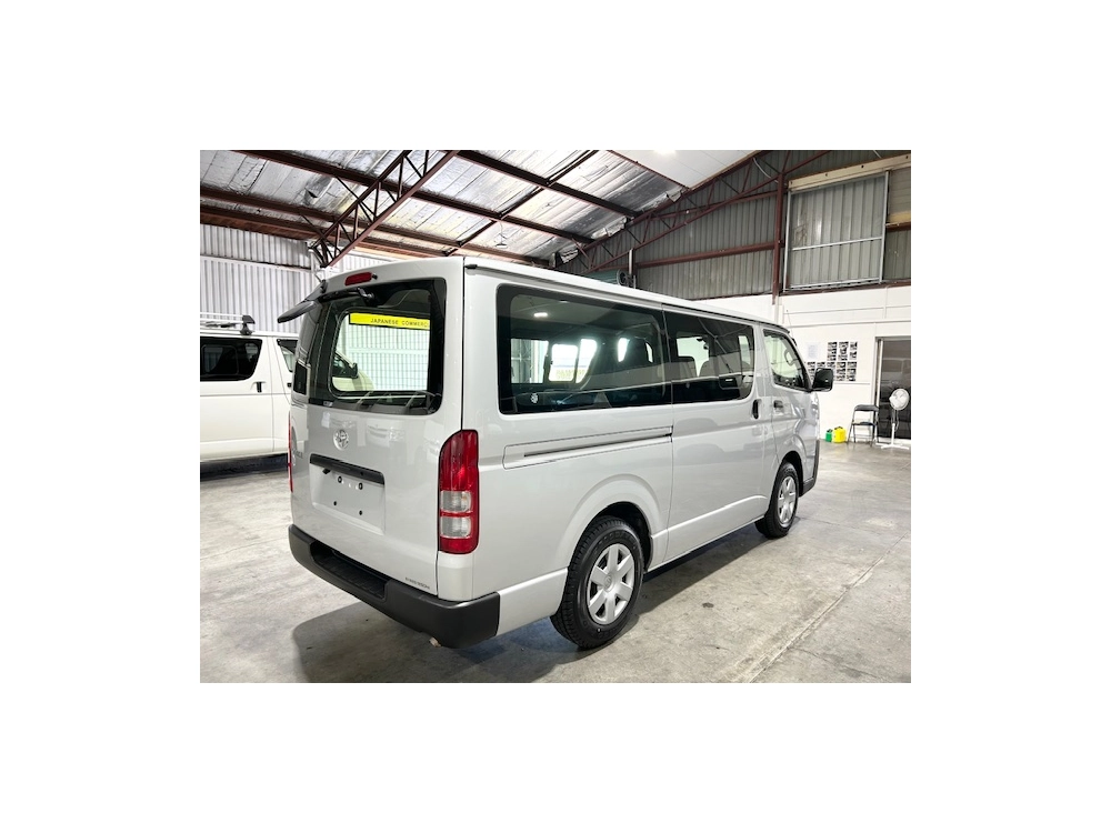 2018 Toyota HIace LWB +++$4000 REDUCED+++ SUPER LOW 66kms