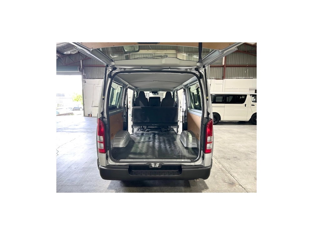 2018 Toyota HIace LWB +++$4000 REDUCED+++ SUPER LOW 66kms