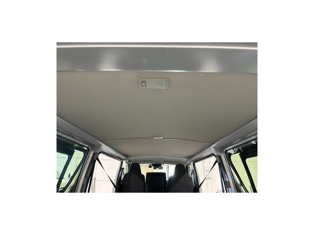 2018 TOYOTA HIACE 2L PETROL *FREE ROOFRACK* WAS $32,995 NOW $29,895 ++NEW YEAR SALE++