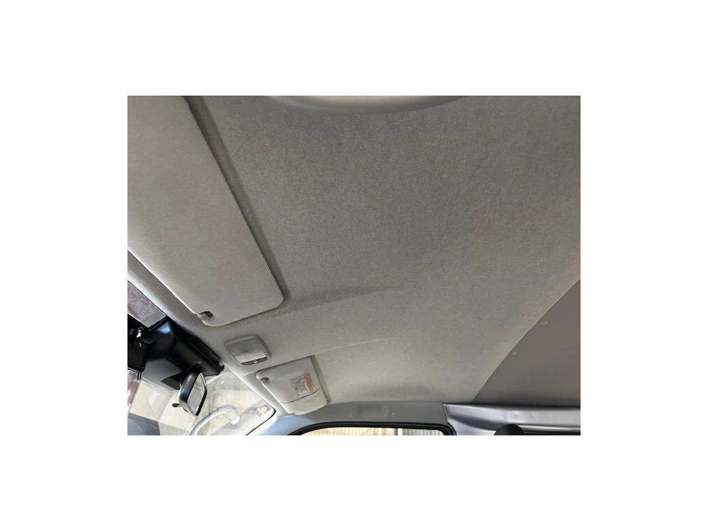 2018 TOYOTA HIACE 2L PETROL *FREE ROOFRACK* WAS $32,995 NOW $29,895 ++NEW YEAR SALE++